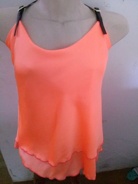 Camiseta Cetim Com Alça de Couro Tam Único -