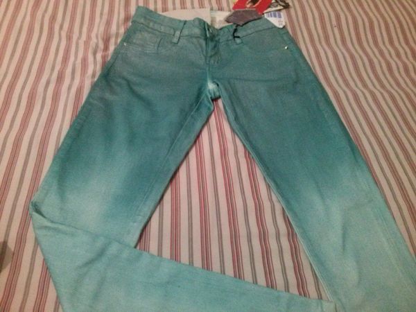 Calça Sawary - Tam 38 - Modela o bumbum - Verde Brilhante